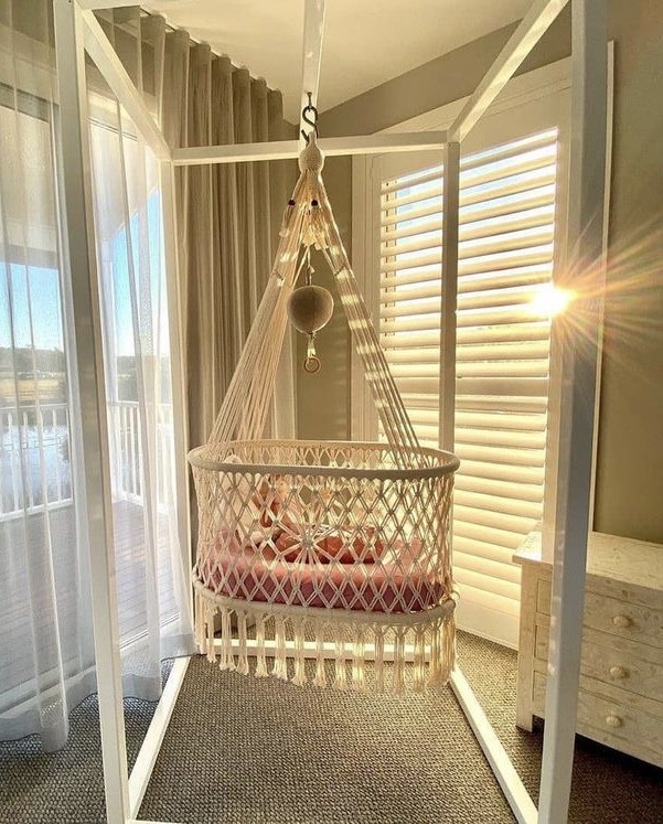 MACRAME BABY SWING